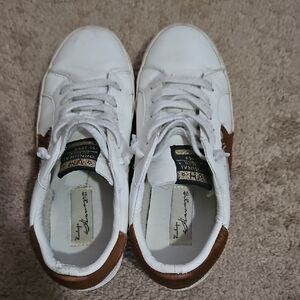 Vintage Havana White Sneakers with Brown Star and Heel